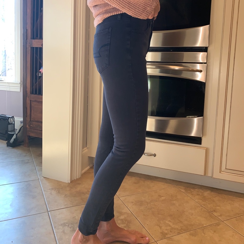 american eagle high waisted navy skinny jeans